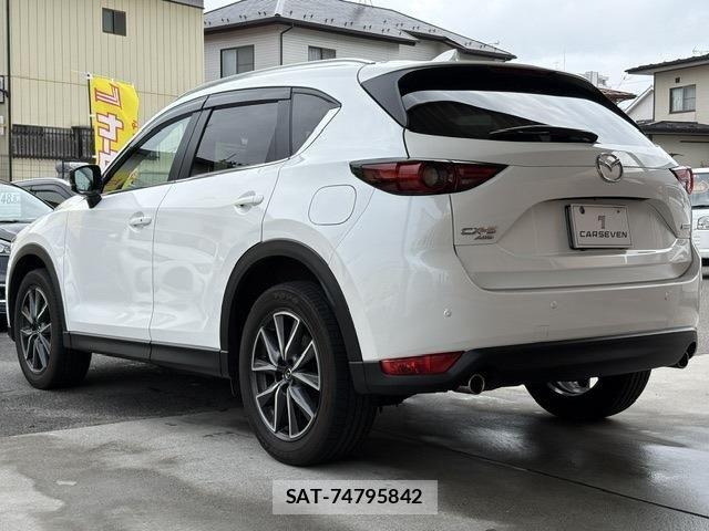 Mazda CX-5 2018-03 8035173-6