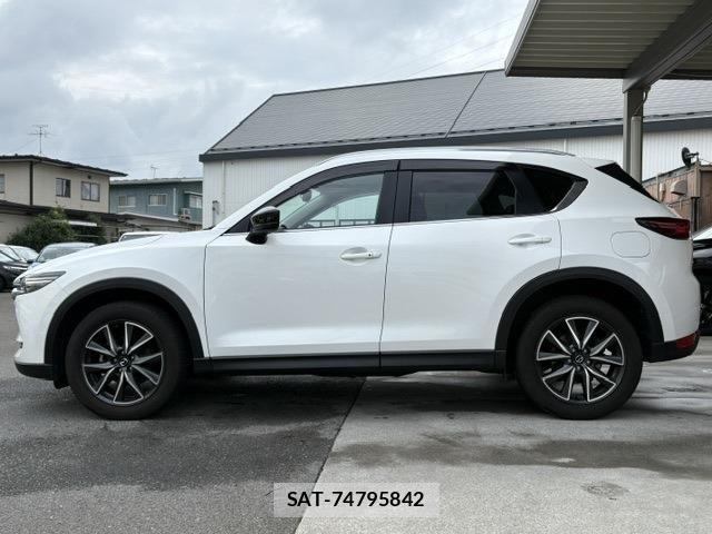 Mazda CX-5 2018-03 8035173-7