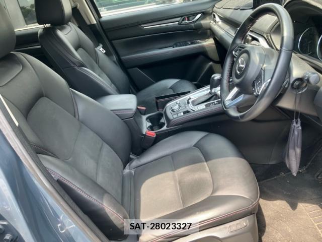 Mazda CX-5 2022-04 8035162-12