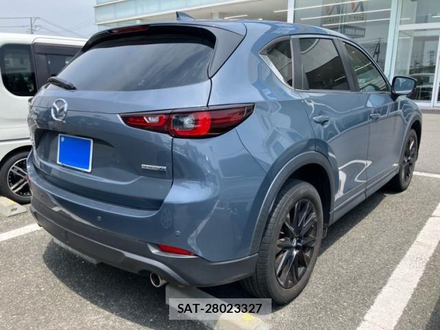 Mazda CX-5 2022-04 8035162-3