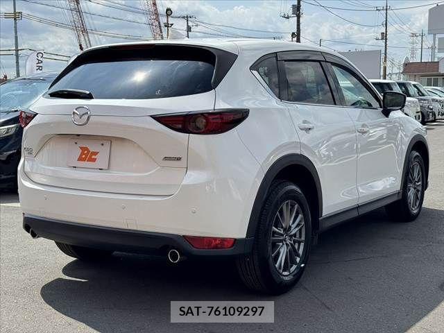 Mazda CX-5 2017-10 8129645-14