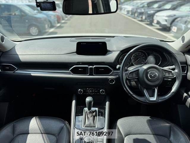Mazda CX-5 2017-10 8129645-1