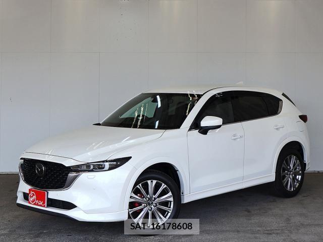 Mazda CX-5 2022-02 8129627-9