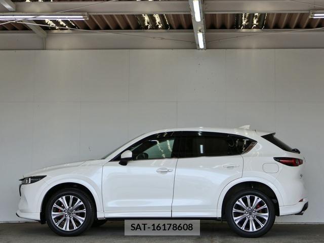 Mazda CX-5 2022-02 8129627-12