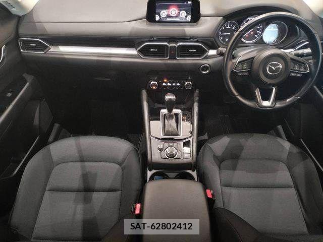 Mazda CX-5 2017-09 8207174-2
