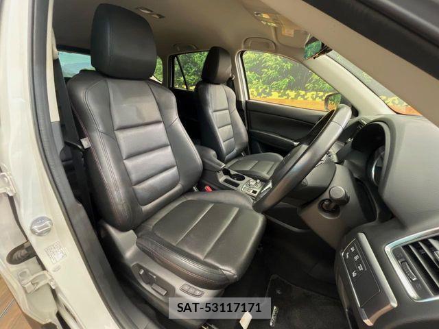 Mazda CX-5 2015-09 8207176-10