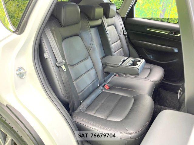 Mazda CX-5 2017-04 8207173-8