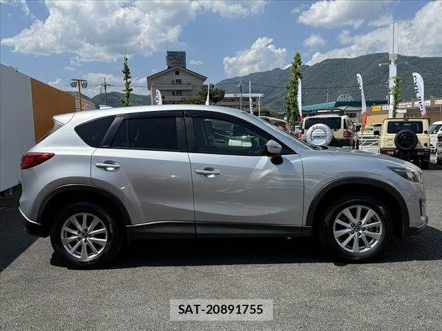 Mazda CX-5 2015-08 8207180-11