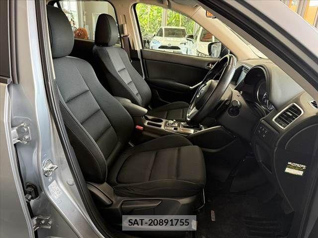 Mazda CX-5 2015-08 8207180-15