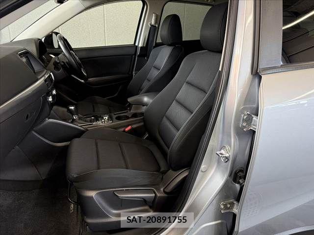 Mazda CX-5 2015-08 8207180-16