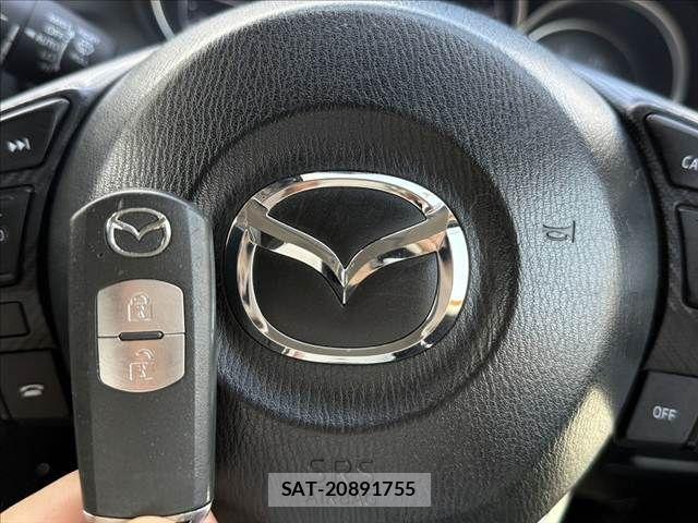 Mazda CX-5 2015-08 8207180-2