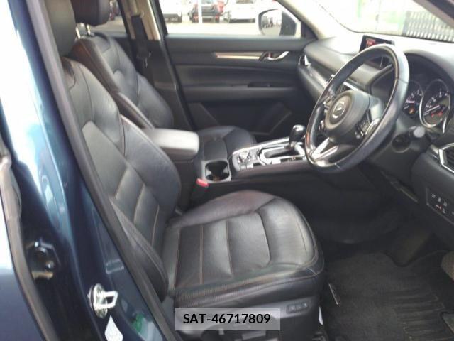 Mazda CX-5 2017-10 8229489-20