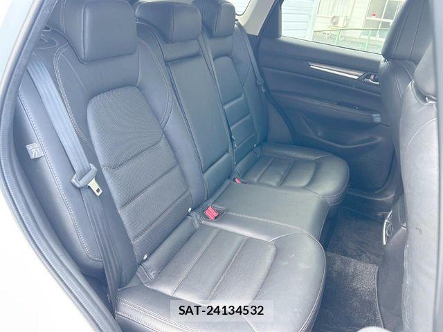 Mazda CX-5 2018-03 8244996-15