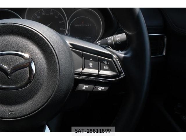 Mazda CX-5 2018-09 8314070-5