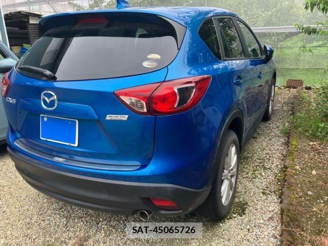 Mazda CX-5 2012-04 8314077-8