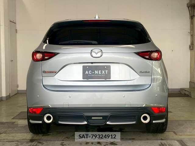 Mazda CX-5 2018-03 8314071-15