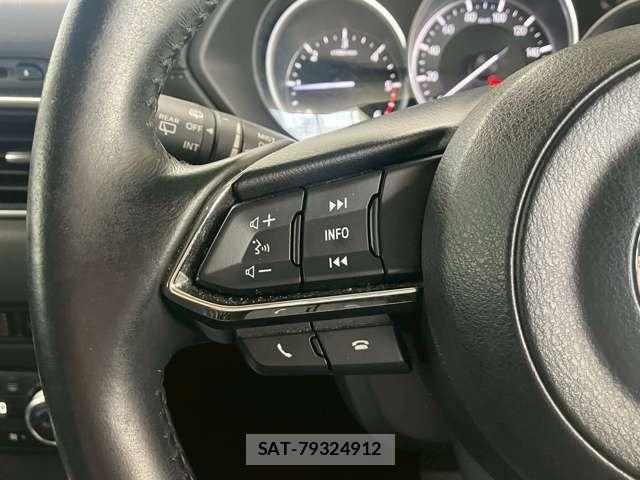 Mazda CX-5 2018-03 8314071-8