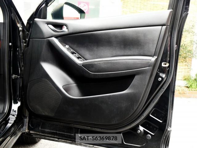 Mazda CX-5 2016-03 8335501-11