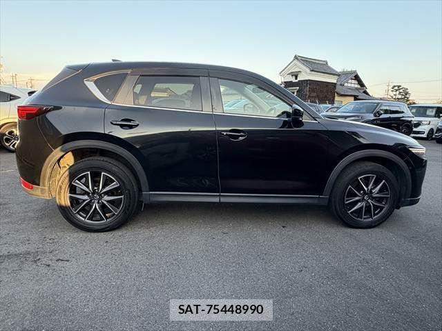 Mazda CX-5 2017-09 8335495-18