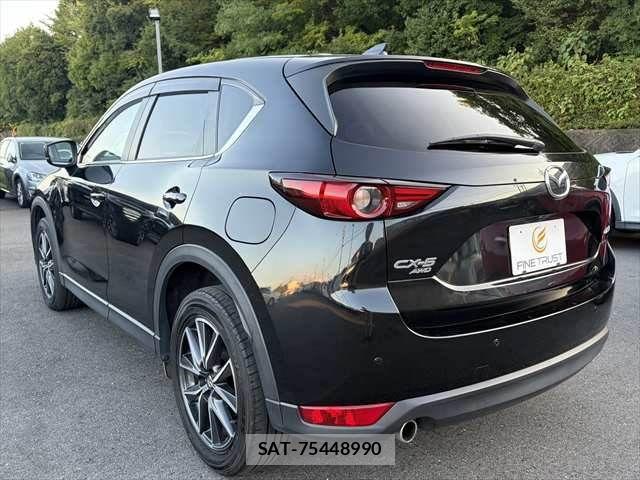 Mazda CX-5 2017-09 8335495-21