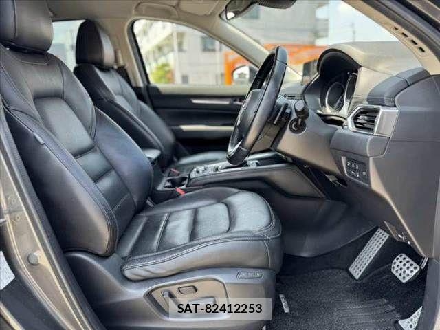 Mazda CX-5 2018-10 8335490-15