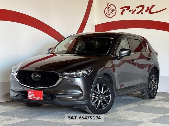 Mazda CX-5 2018-03 8354287-0