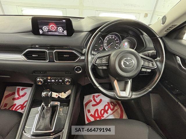 Mazda CX-5 2018-03 8354287-9