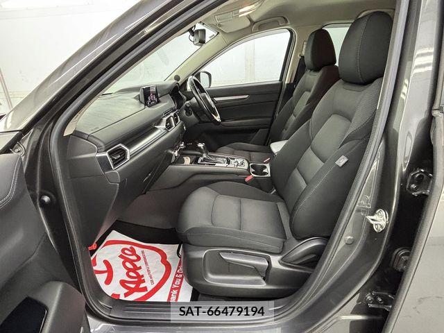 Mazda CX-5 2018-03 8354287-10