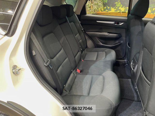 Mazda CX-5 2019-01 8365399-10