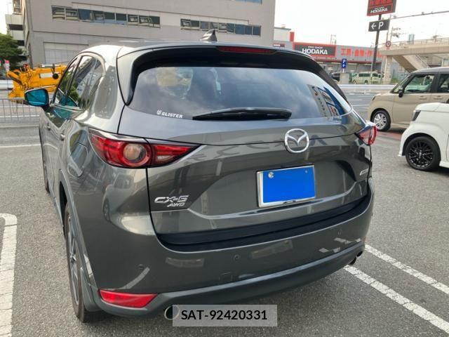 Mazda CX-5 2017-05 8365402-2
