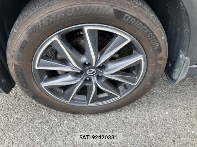 Mazda CX-5 2017-05 8365402-4