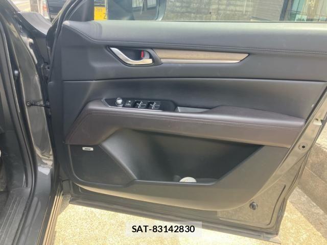 Mazda CX-5 2019-05 8365401-12