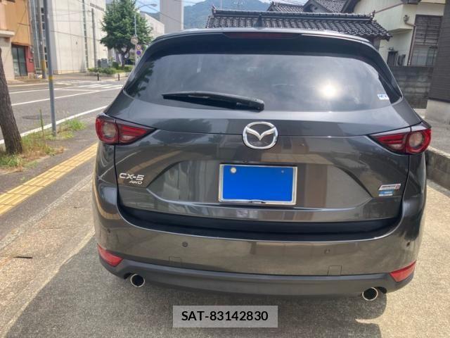 Mazda CX-5 2019-05 8365401-6