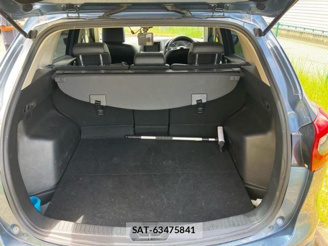 Mazda CX-5 2015-02 8411911-11