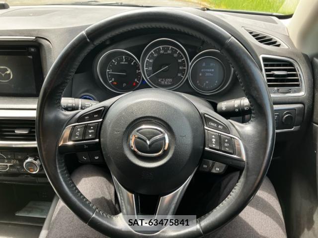 Mazda CX-5 2015-02 8411911-24