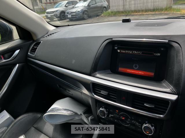 Mazda CX-5 2015-02 8411911-26