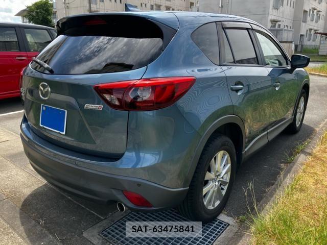 Mazda CX-5 2015-02 8411911-4