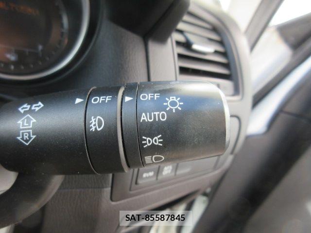 Mazda CX-5 2015-01 8411910-23