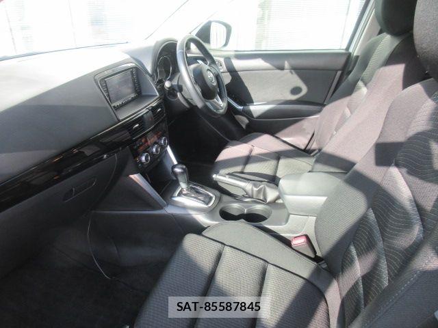 Mazda CX-5 2015-01 8411910-5