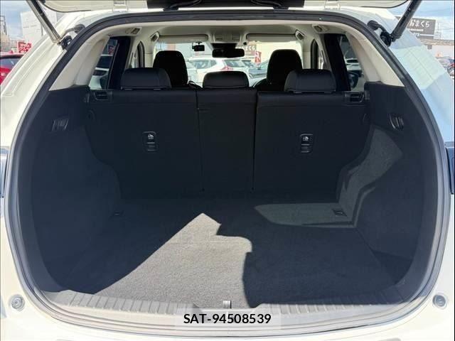 Mazda CX-5 2018-04 8457292-9