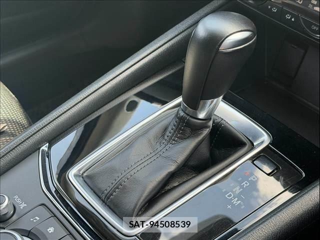 Mazda CX-5 2018-04 8457292-21