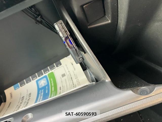 Mazda CX-5 2013-09 8457300-27