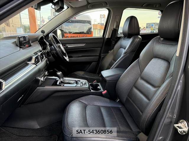 Mazda CX-5 2017-08 8561631-16