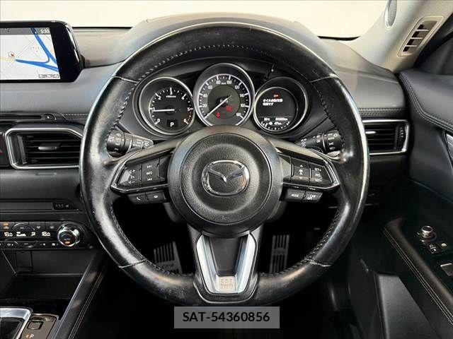 Mazda CX-5 2017-08 8561631-21