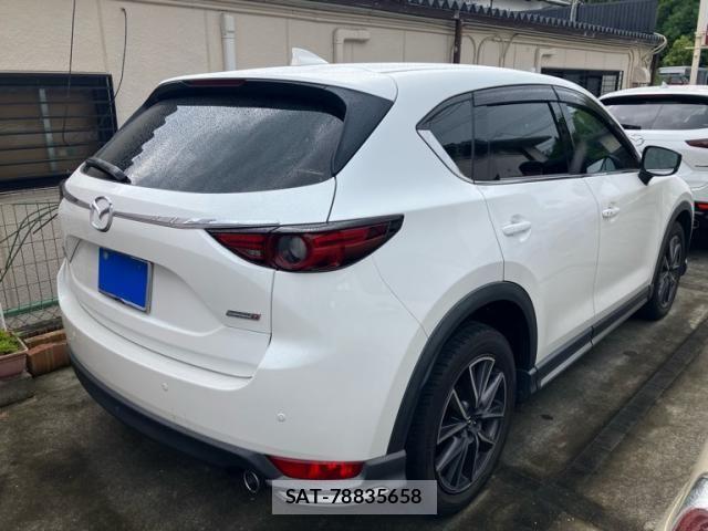 Mazda CX-5 2018-06 8561634-4