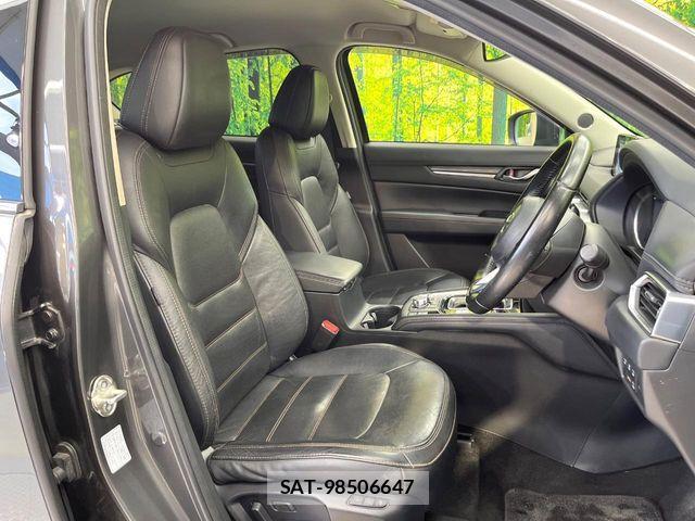 Mazda CX-5 2018-03 8626375-7