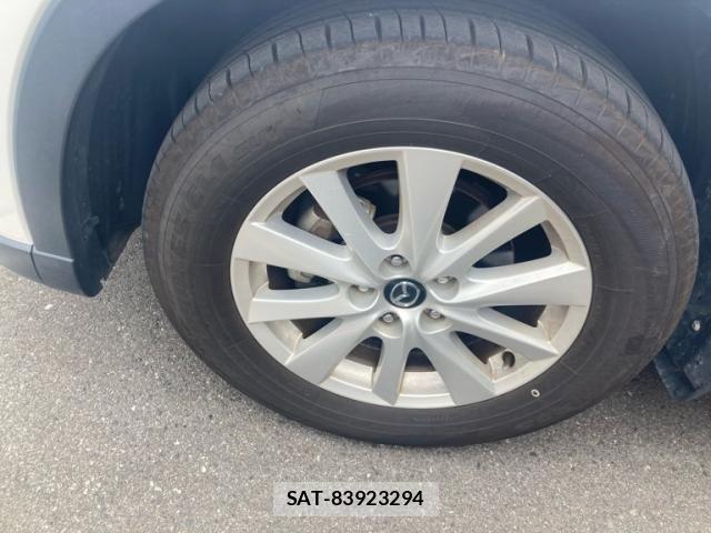 Mazda CX-5 2013-01 8658666-9