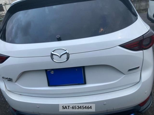 Mazda CX-5 2017-08 8666031-4