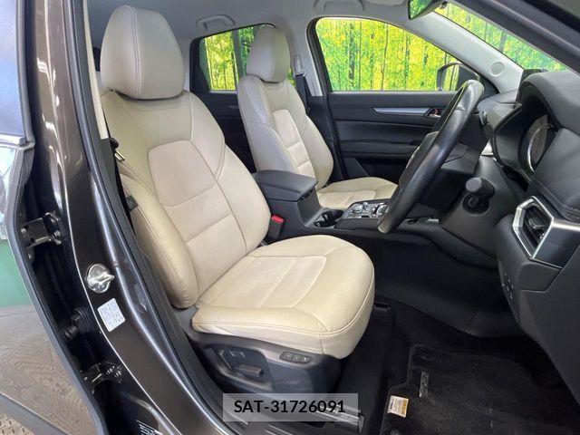 Mazda CX-5 2020-03 8685397-8