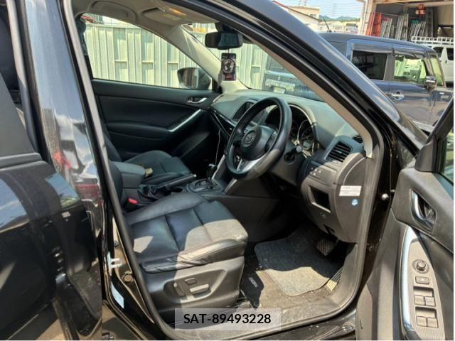 Mazda CX-5 2012-03 8741557-11